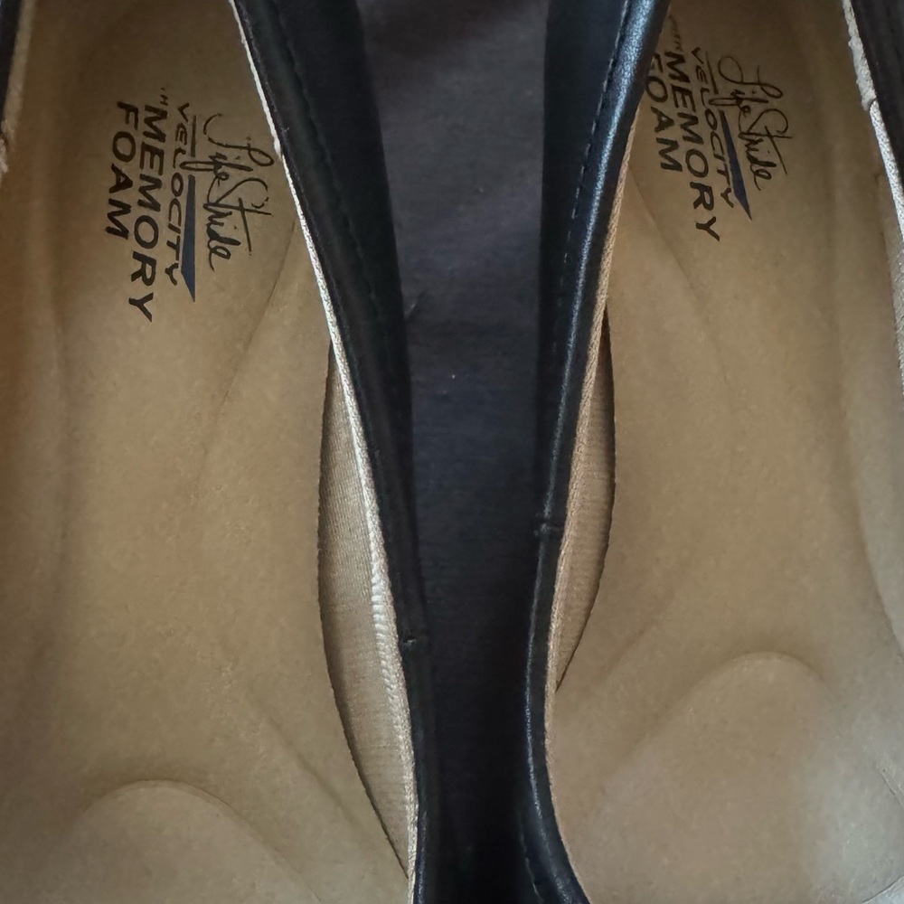 Life Stride Women's Black Buckle Flats - Picture 3 of 5